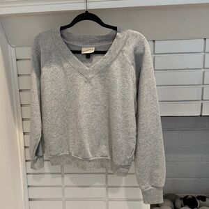 Women’s Leisure Studio Sweatshirt